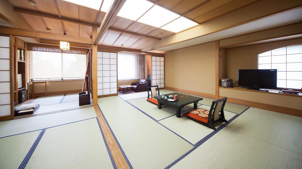Hotel Yugashima Tatsuta Izu  Exterior foto